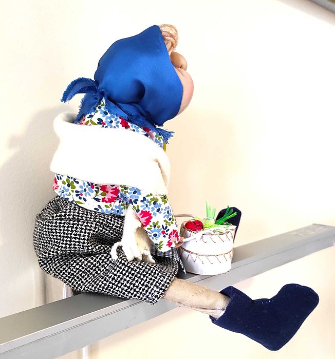 Кукла Баба Марта. Ръчна изработка.