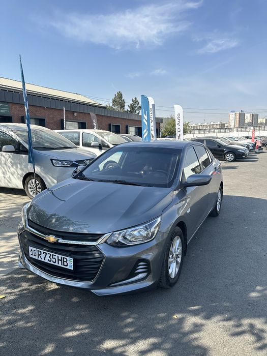 Onix LTZ 4 pozitsiya aftamat 2023 yil benzinda zo'r holatda