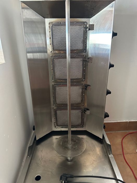 Дюнер машина с долен мотор