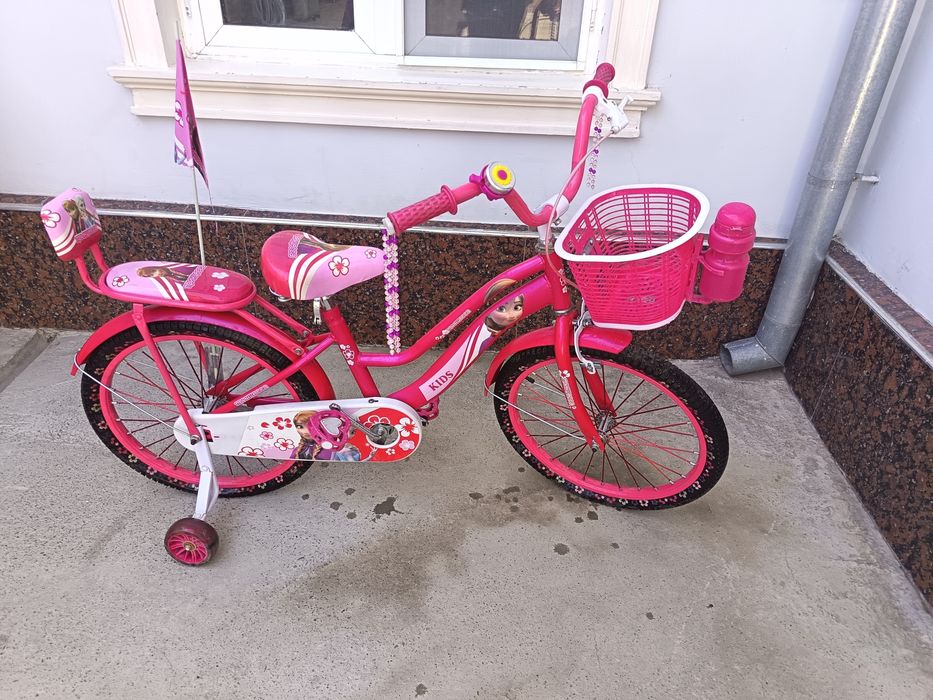 Kichkina bolalar velosepedi