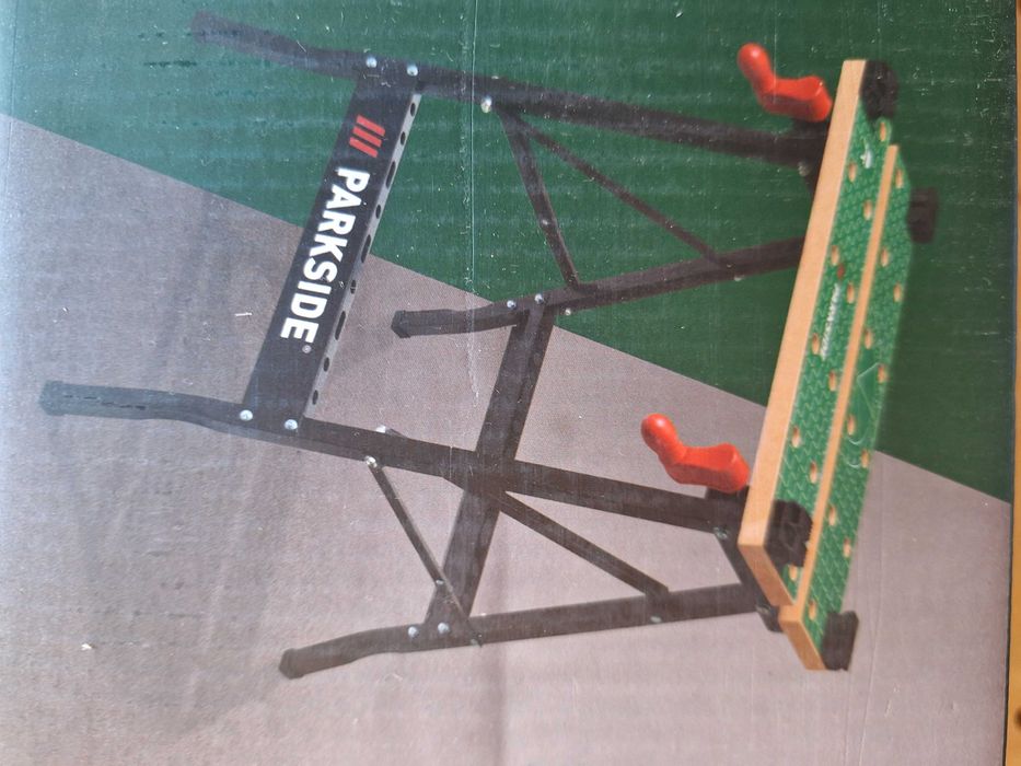 Masa- banc pliabil de lucru cu bacuri de prindere