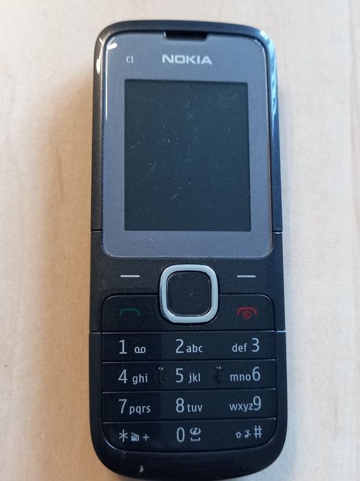 Телефон нокиа c1