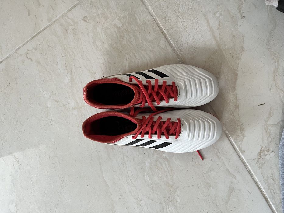 Adidas predator бутонки