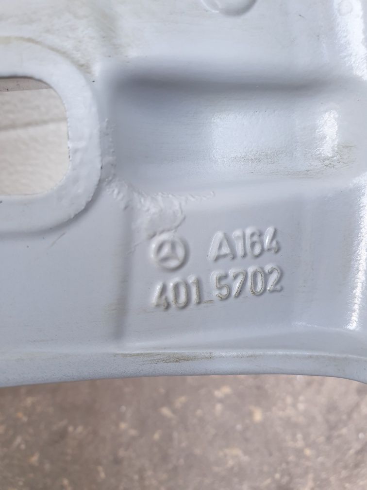 Оригинални джанти за МЕРЦЕДЕС MERCEDES GL ML GLE R18 5x112 ET60 8J