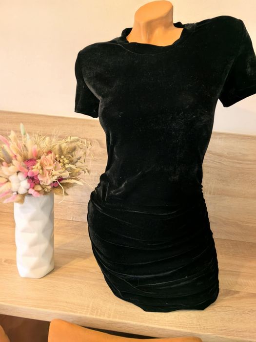 Rochie eleganta mărimea M noua