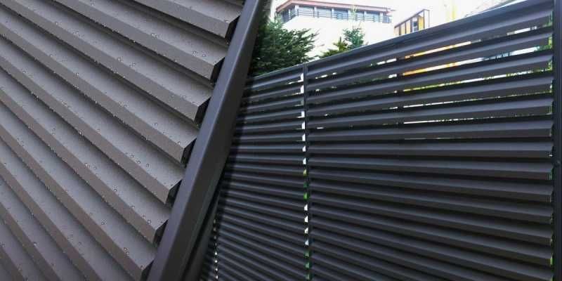 Garduri si porti din sipca metalica, panou stil jaluzele, tabla, plasa
