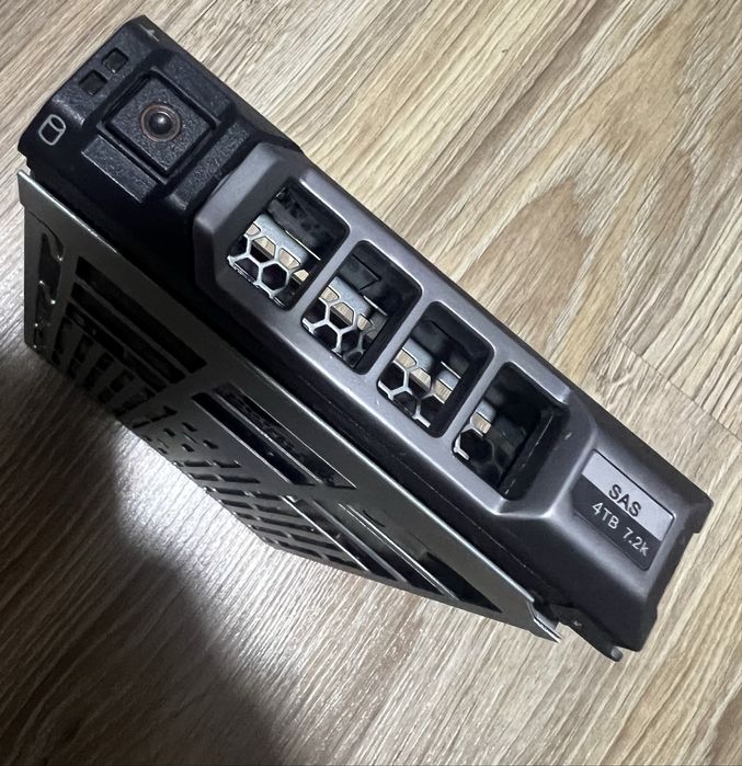 HDD Dell SAS 6Gbps RPM 7.2K