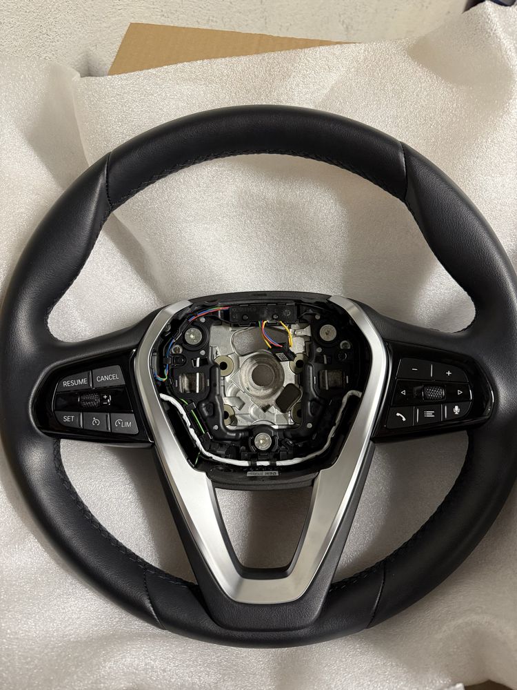 Нов оригинален БМВ Волан G30 G31 G11 BMW Steering Wheel колело кормило