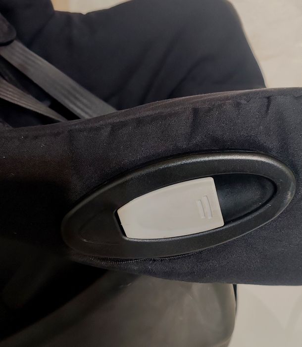 Scaun auto Maxi-Cosi Axiss