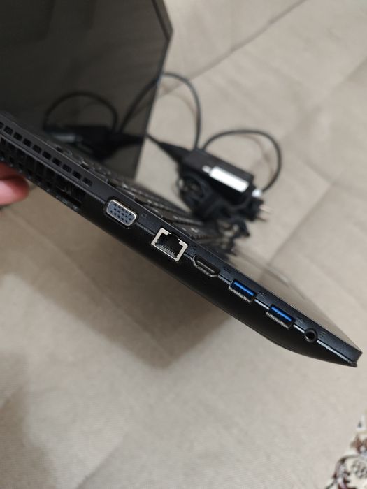 Lenovo intel i3.с видео картой Для работы