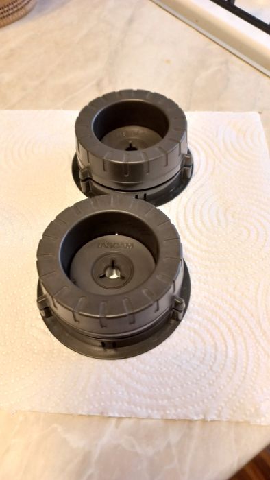 Nab adaptoare teac ,tascam( vindut)