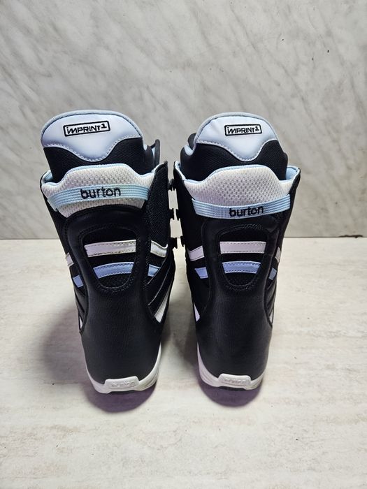 Boots 112 buti placa snowboard  Burton  mărimea 38  (24   cm) .