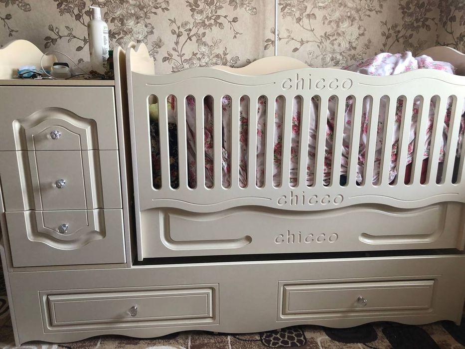 Детский мебель сотилади