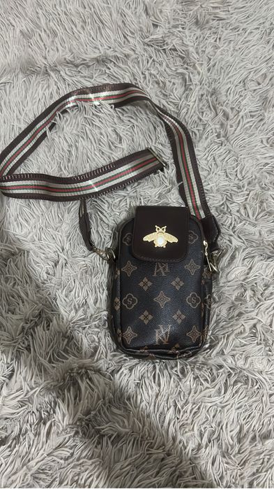 Продам сумку новая