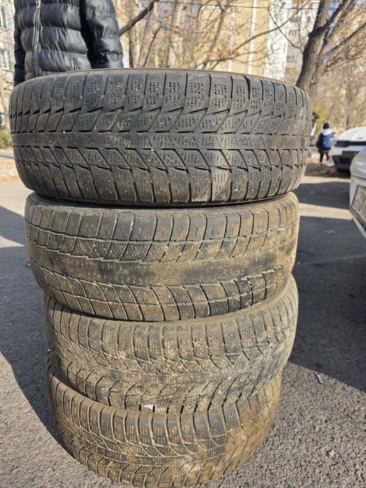 Шины зимние бу Triangle кобальт