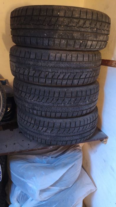 Продам зимние шины