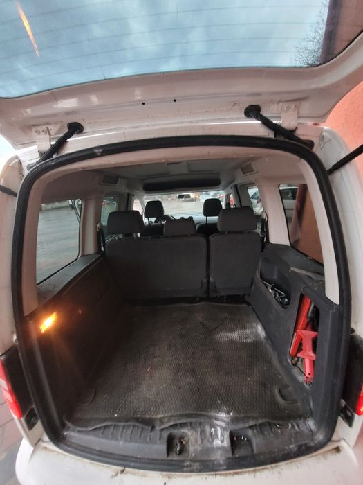 VW Caddy 1.6 tdi din 2015, 330.000 km