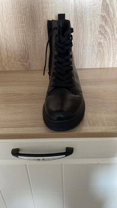 Сапоги осенние продаю