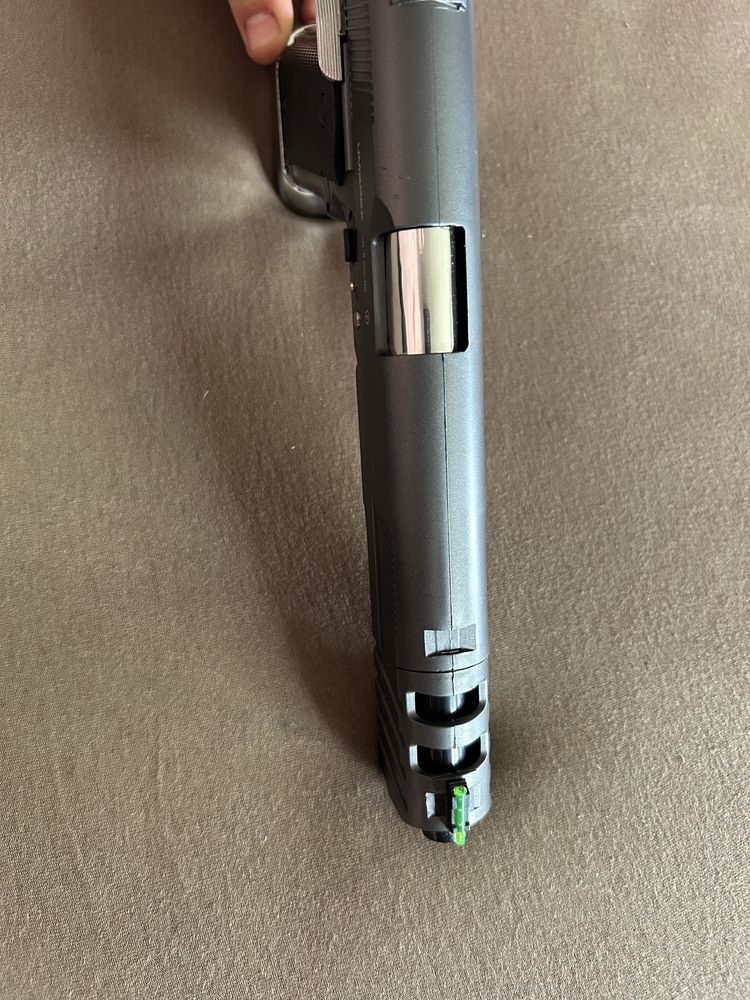 Еърсофт пистолет Umarex Combat Zone P11 Para 6мм CO2