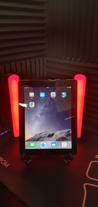 iPad 3GS Negru - 16GB - Jailbreak + cablu