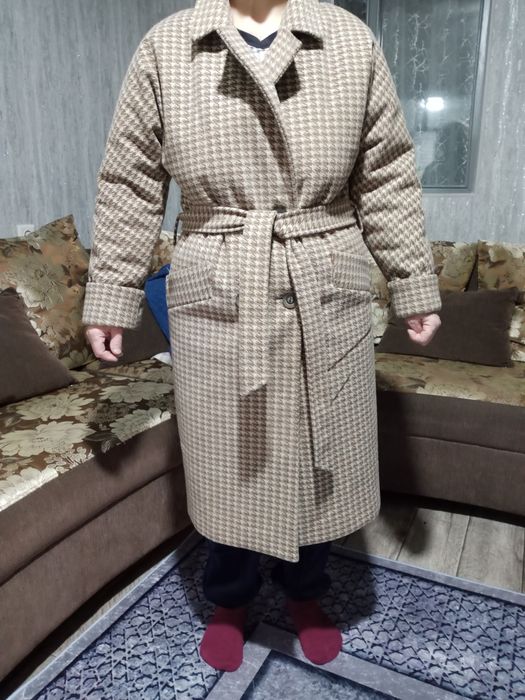 Продам пальто утепленное