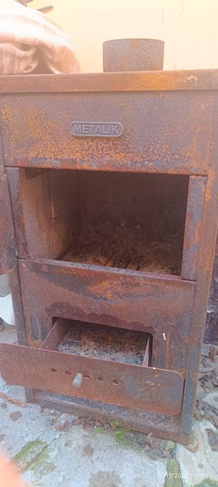 Печка, камина на дърва Metalik