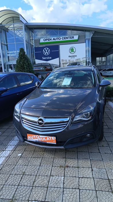 Vând Opel insignia 4*4 ,dizel ,2000 dilzel 163cai putere