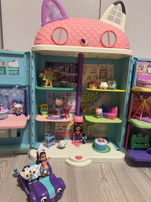 casa lui gabby  gabby s dollhouse