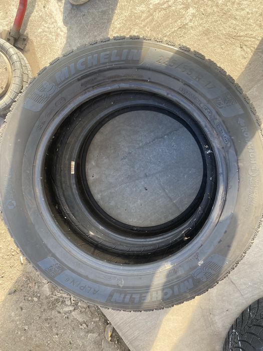 Vand cauciucuri 225/55/R17