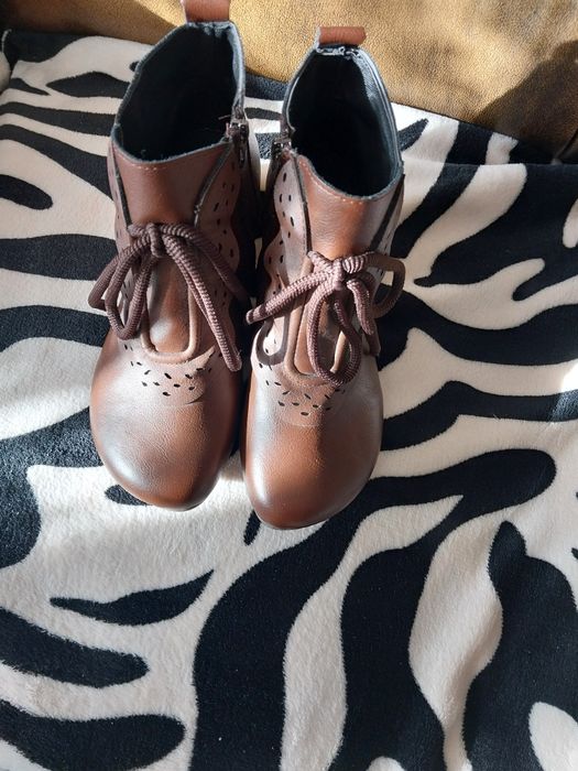 Ботинки новые            .