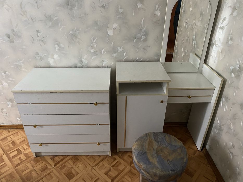 Спальный уголок с кроватью