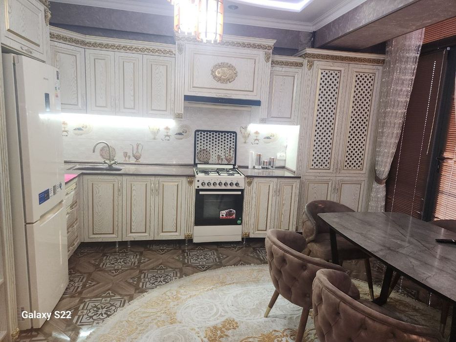 Frunze Amir Temur kochasi Yagona darchada 2 xona Ijaraga Beriladi