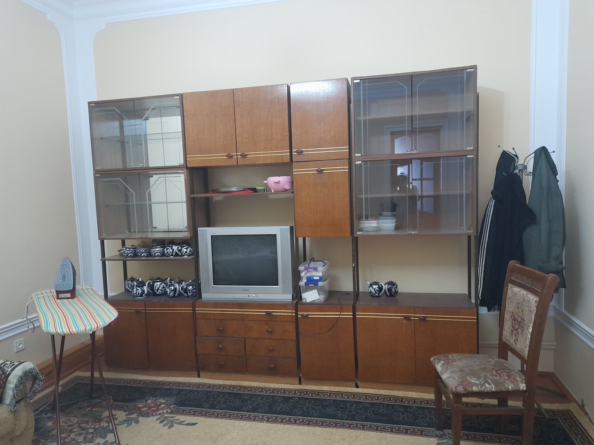Сотилади мебел холати яхши