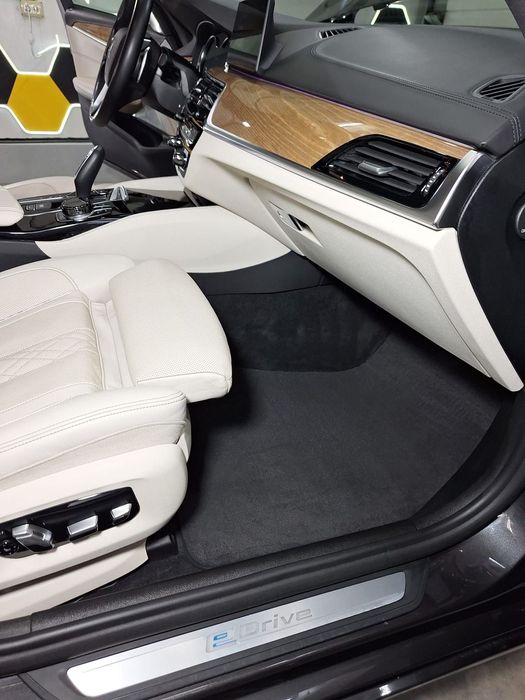 BMW Seria 5 BMW Seria 5 530e Aut. Luxury Edition