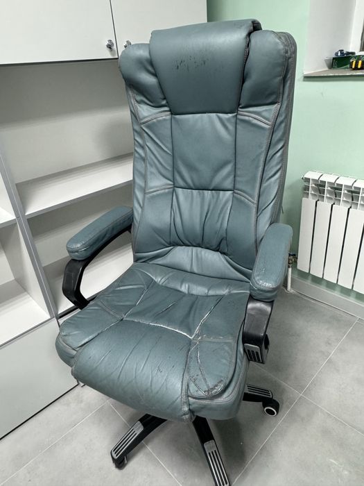 Комьютерное кресло