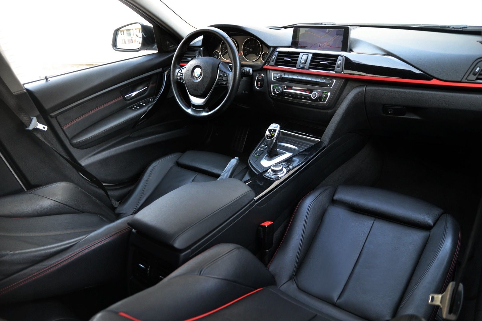 BMW 320d F30 Sport/Automat/Trapă/Harman Kardon/Head-up-Display/Padele