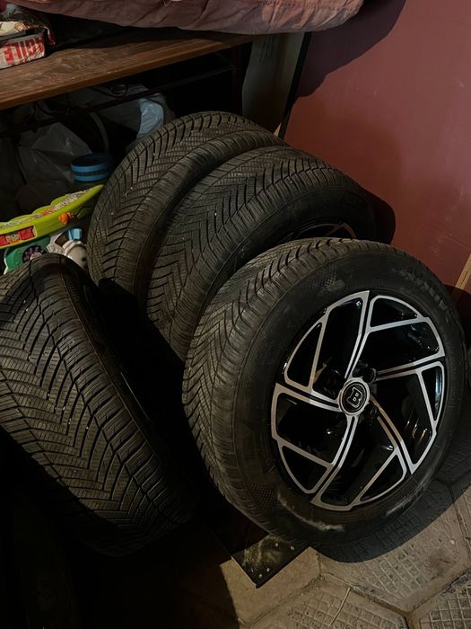 Продаются диски бентли R15