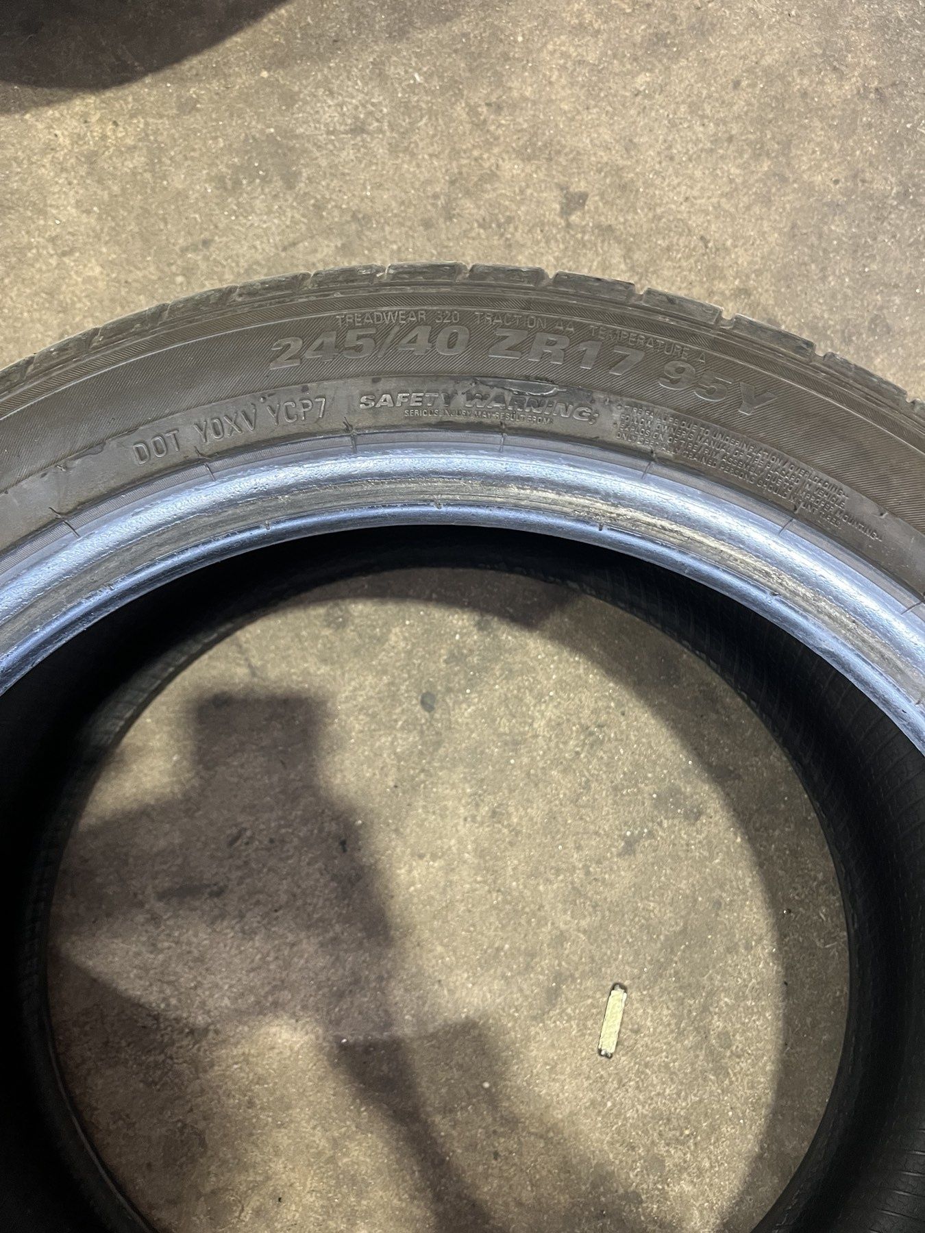 Летни гуми, спорт пакет KUMHO, предни 225 45 17,  задни 245 40 17