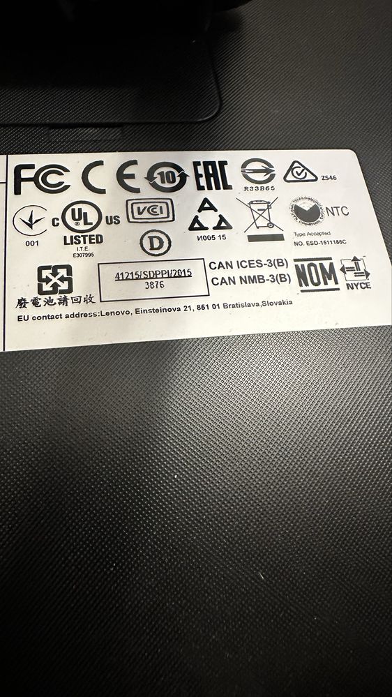 PC Lenovo pentru piese