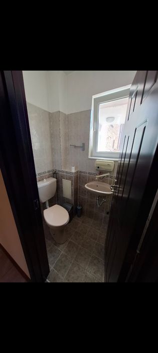 Дава се под наем Тристаен апартамент в Пловдив, Кючук Париж - 120 кв.м за 469.2 € - Снимка #6