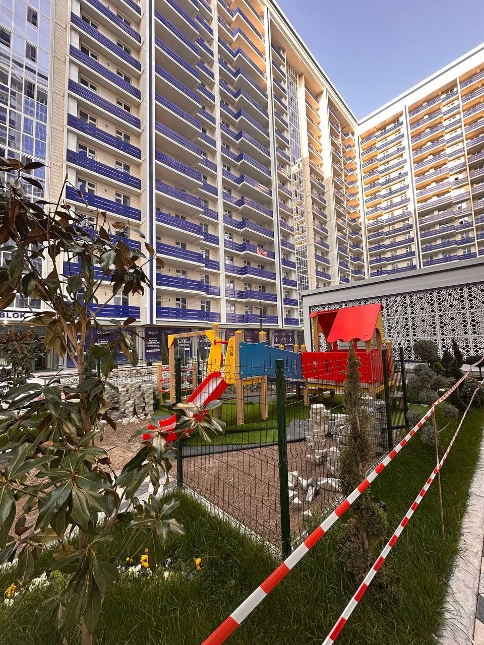 В Юнусабадском районе продаётся квартира