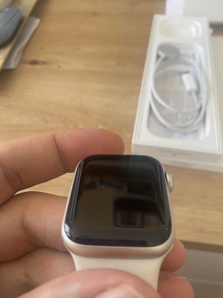 Apple watch se gen2 40mm Гаранция 2 год.