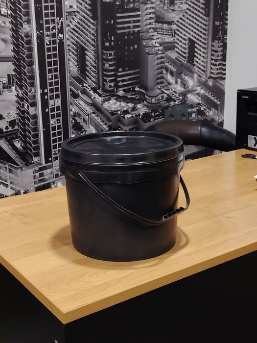 Polimer va plastmassa mahsulotlarini ishlab chiqaramiz