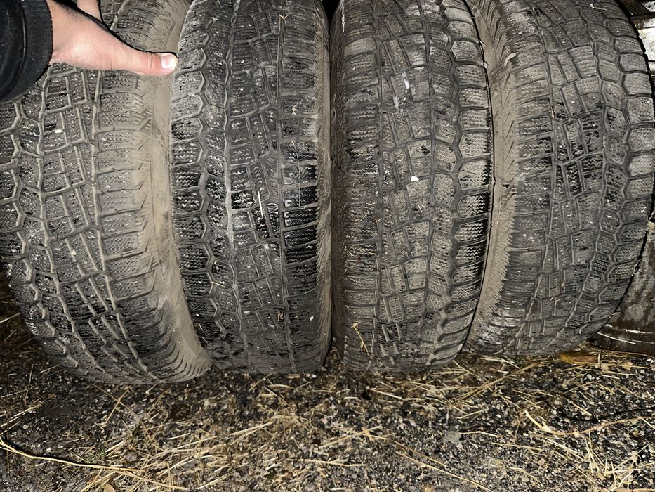 Шины 15/16/17 диски 15 с зимней резиной