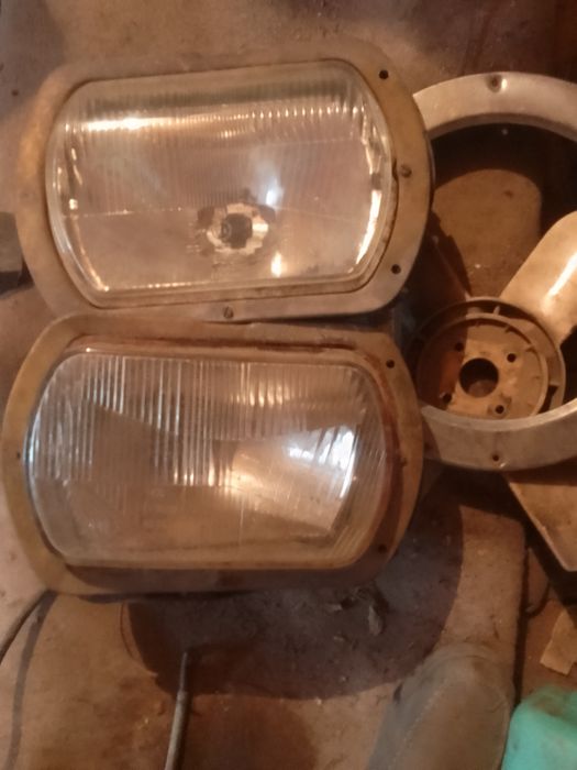 Продам фары на азл москвичь