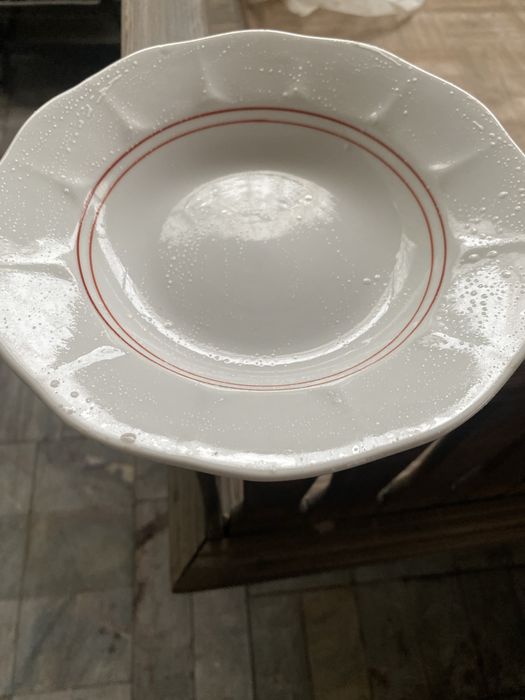 Тарелки новые советские по 350 тг