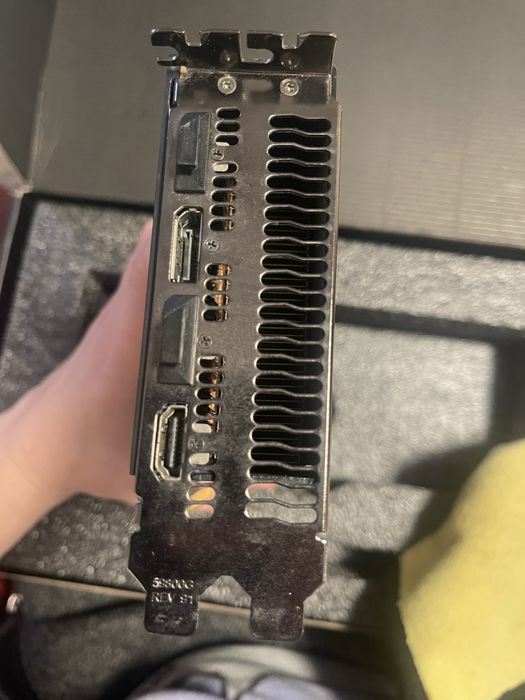 AMD Radeon Vega 64 (Gigabyte)