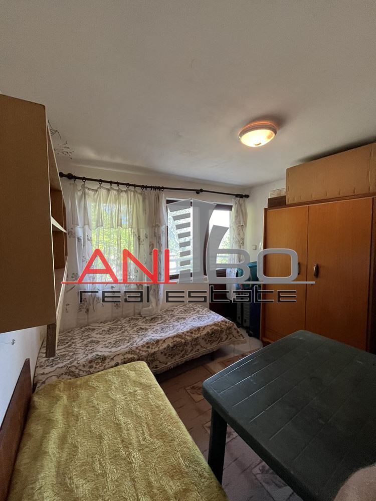 Къща в Варна-м-т Манастирски рид площ 215 цена 329000