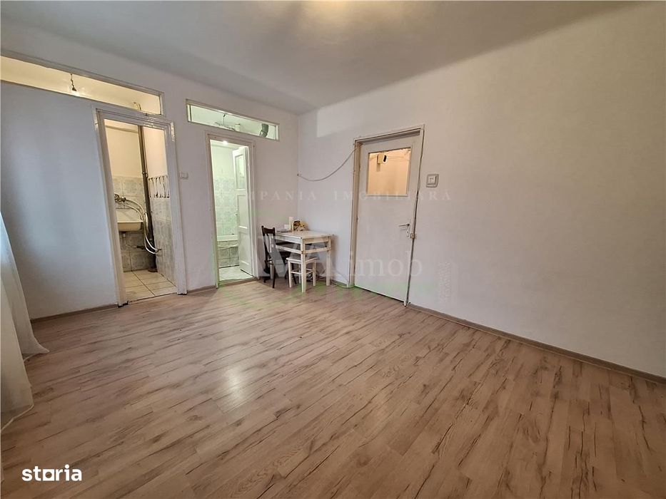 Garsoniera in zona ultracentrala | Etaj 3, Bacau