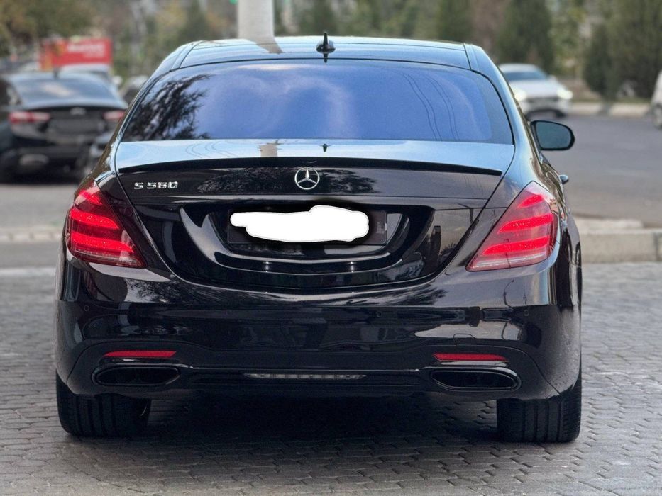 Mercedes Benz W222 s560